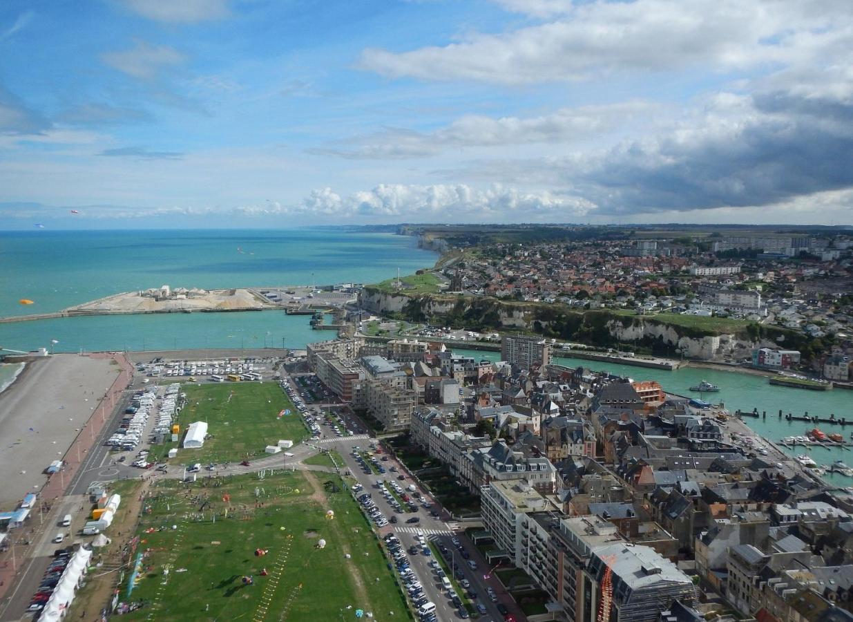 Apartmán L'Horizon Bleu - Vue Panoramique & Proche Plage - Espace & Confort Dieppe Exteriér fotografie